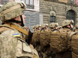 Льготы по кредитам для военных в Украине: как это работает и кому доступно