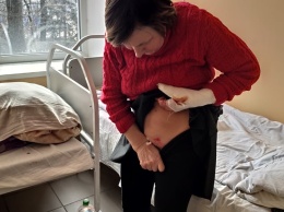 В Марьинке в результате обстрела боевиков ранена мирная женщина: подробности и фото