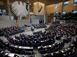 Бундестаг отказался усилить помощь Украине