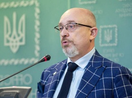 Министр обороны заявил, что Украина не планирует наступления на Донбассе