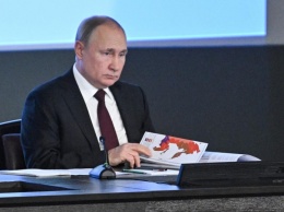 Путин на фоне эскалации с Украиной дал старт учениям с пуском крылатых ракет
