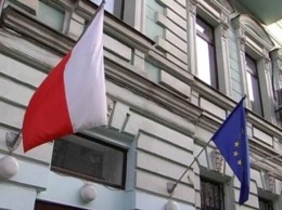 Консульство Польши просит своих граждан покинуть Харьковскую область