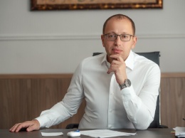 Геннадий Гуфман: Долговые обязательства Украины превращаются в "реформы под диктовку"