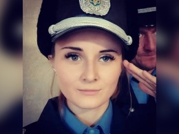 Пострадавшую во время стрельбы на "Южмаше" 22-летнюю Жанну перевозят в Киев