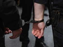 Двое российских полицейских задержаны за попытку кражи банкомата