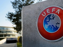 СМИ: УЕФА может перенести финал Лиги чемпионов из Санкт-Петербурга