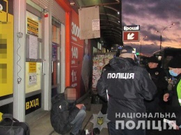 На Лесном массиве киевлянин побил женщину за отказ выдать ему кредит