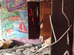 Оккупанты обстреляли детсад и ранили мирную жительницу на Донбассе (ФОТО)