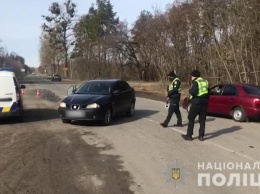 На Киевщине объявлен усиленный режим работы полиции (фото, видео)