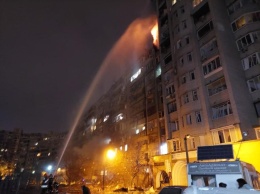 Ракетные удары по Киеву: пожар и обрушение в жилой высотке, ВСУ сбили российский самолет (обновлено)