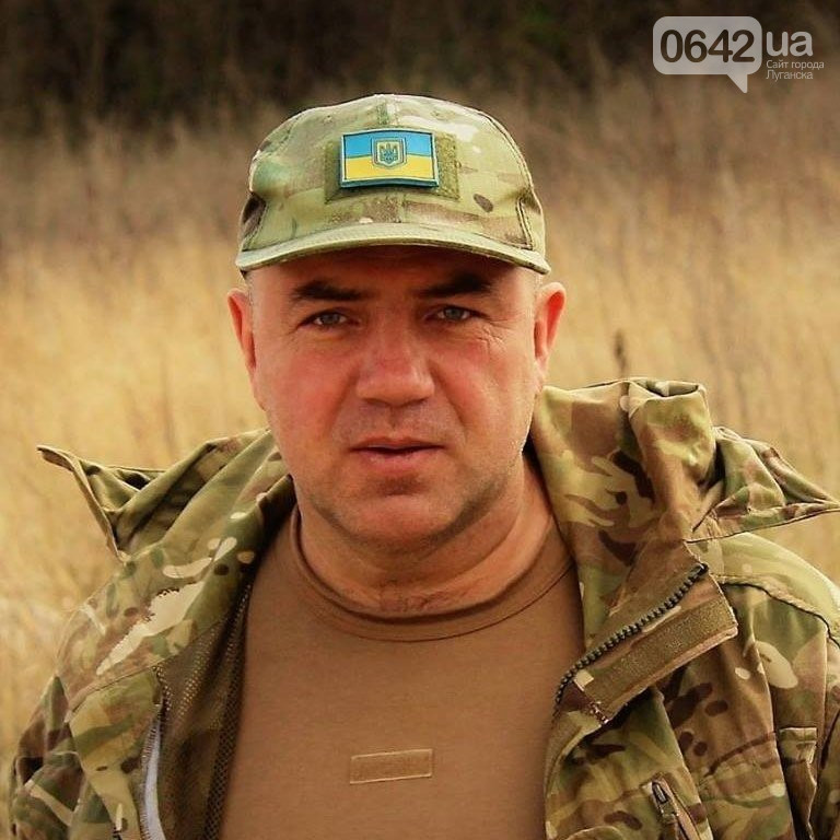 Волонтер обвинил губернатора Луганской области в выселении военного госпиталя