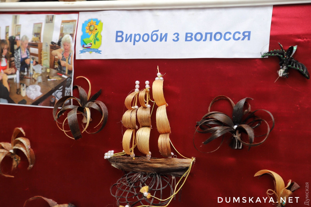Оригами, плетение кос и картины из арбуза: на Приморском бульваре проходит фестиваль прикладных искусств