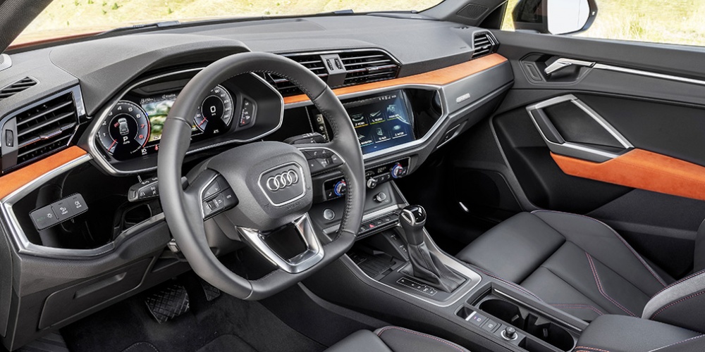 Audi открыла прием заказов в России на новый кроссовер