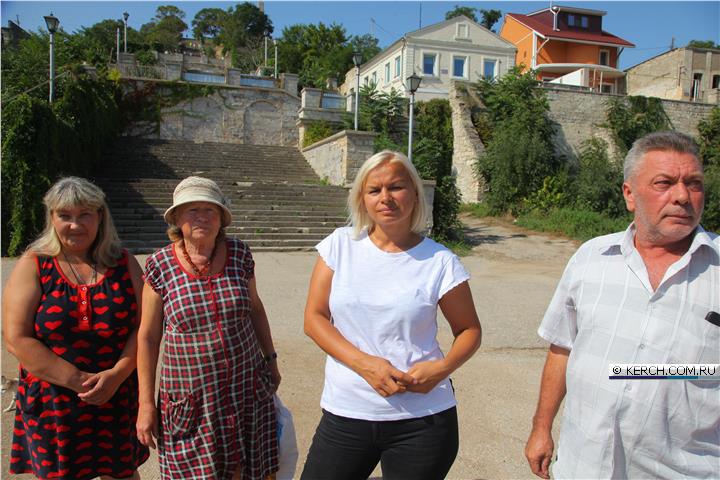Керчане, проживающие у Митридатской лестницы, боятся оказаться в резервации