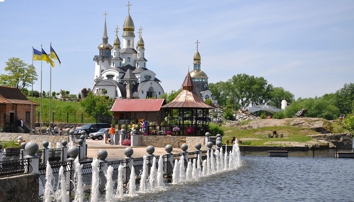 Осенние каникулы: 9 самых красивых мест Украины, куда стоит поехать каждому
