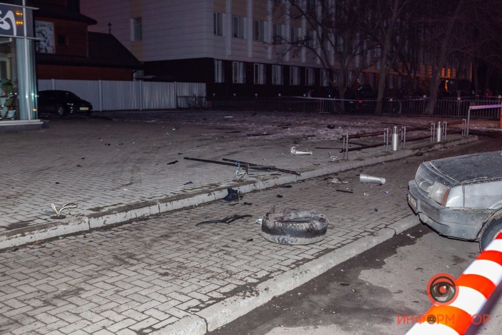 Похитили водителя и сбили троих пешеходов: авария в Днепре с Audi на Слобожанском проспекте, - ФОТО