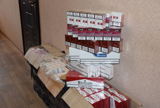 Таких масштабов мир еще не видел: на Буковине изъяли рекордную партию контрабандных сигарет (фото, видео)
