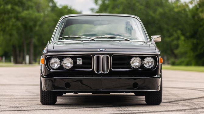 Редчайший BMW 3.0 CSL продали на аукционе (ФОТО)