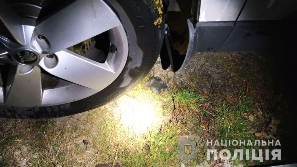 Под Ривне подожгли автомобиль депутата из "Слуги народа" (фото)