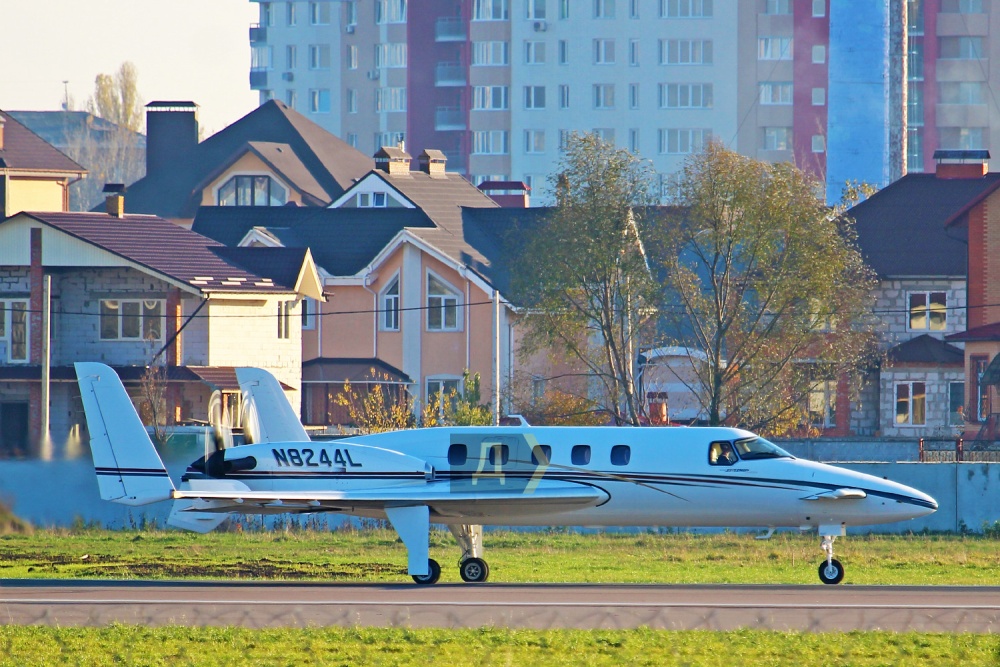 В Одессу прилетал «звездолет»: редчайший экземпляр американского самолетостроения посетил наш аэропорт
