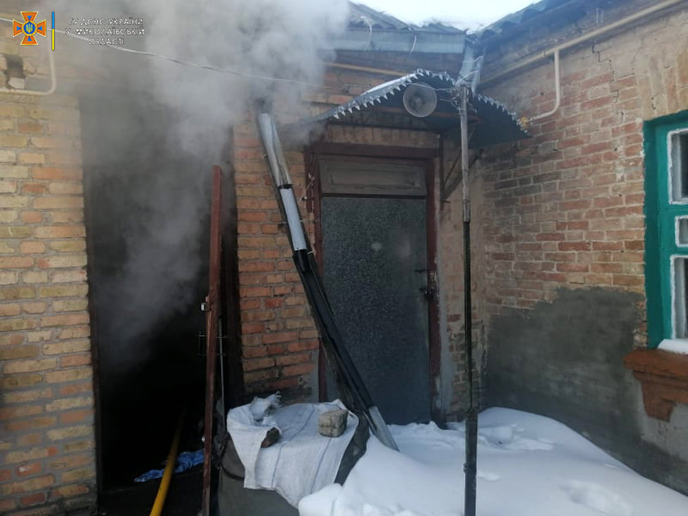 Пожары за сутки на Николаевщине: погиб 45-летний мужчина, спасена 51-летняя женщина (ФОТО)