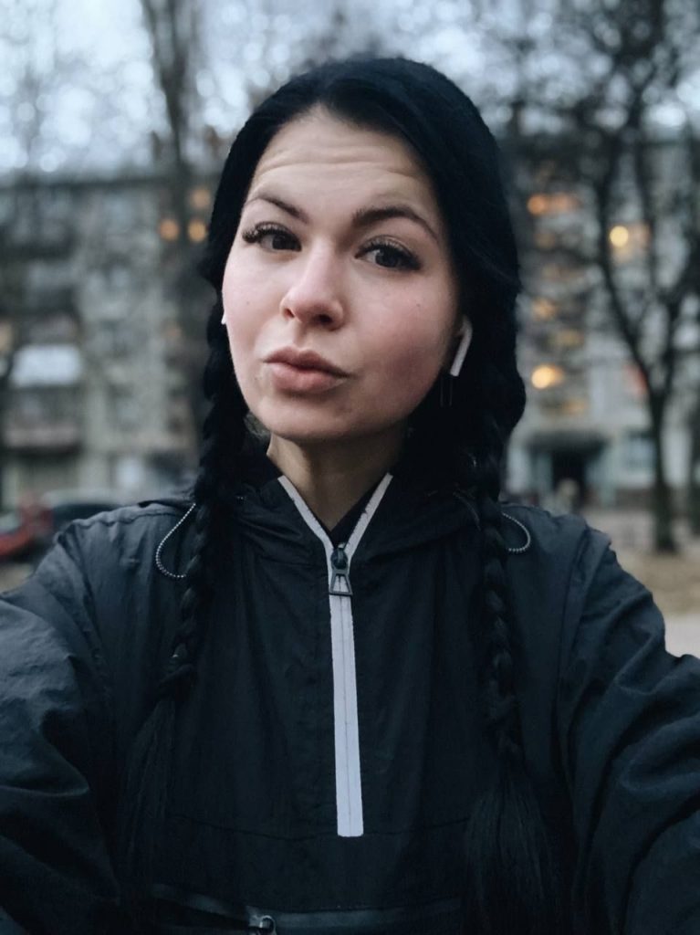 Девушка из Запорожья бегает каждое утро в любую погоду и в любой точке мира - фото