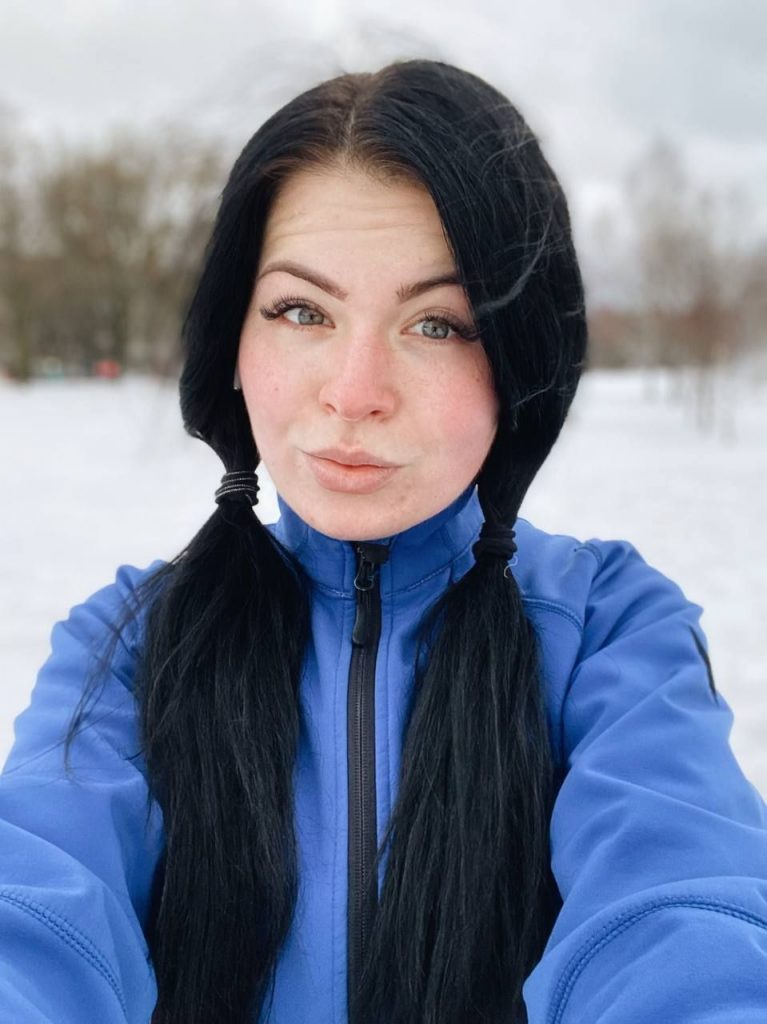 Девушка из Запорожья бегает каждое утро в любую погоду и в любой точке мира - фото