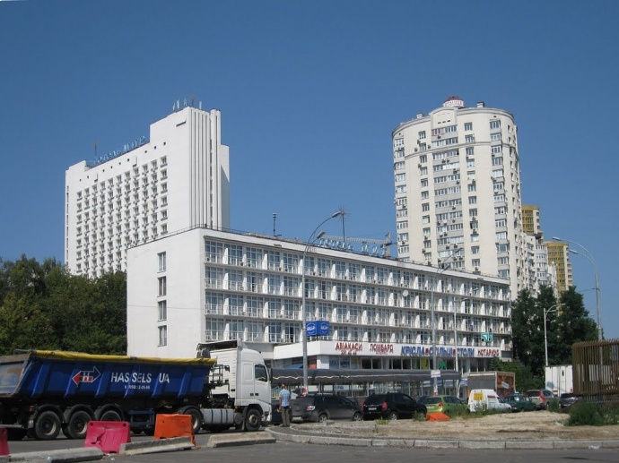 ПриватБанк не смог вернуть право собственности на киевскую гостиницу "Мир": обжалует решение