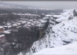 Города и районы Крыма готовы к новым снегопадам