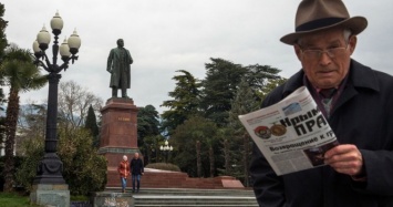 Российский блогер Варламов: Ялту можно спасти, если памятник Ленину «вытащить оттуда как занозу»