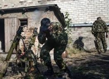 "ДНР" несет громадные потери в Ясиноватой: десятки погибших, сотни раненных - Стрелков
