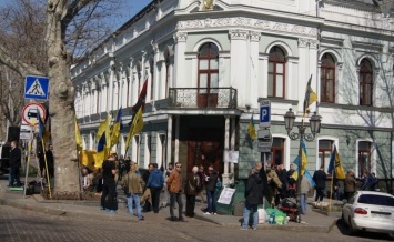 Бензин готов, покрышки на месте: Одесса готовит майдан против "сепаратистского" прокурора Стоянова