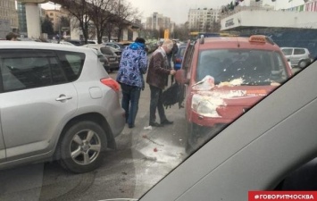 В Москве сторонники «Новороссии» напали на украинского политолога (ФОТО)