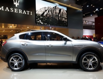 Фото нового кроссовера Maserati Kubang «утекло» в Сеть