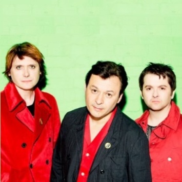 Manic Street Preachers записывают песни для нового мюзикла | British Wave