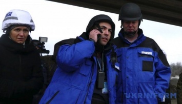 Переговоры о полицейской миссии ОБСЕ в Украине продолжаются - Порошенко
