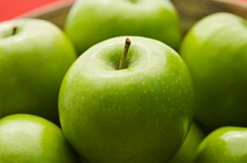 Ученые: Употребление яблок снижает риск преждевременной смерти