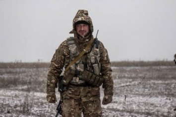 Под Запорожьем предали земле погибшего бойца "Азова", - ФОТО