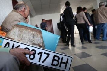В Крыму начался «сезон» штрафов за украинские автомобильные номера (фото)