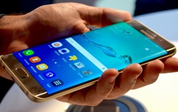 Техподдержка Samsung может удаленно управлять Galaxy S7
