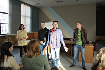 Участники «Школы помощника депутата» учились ораторскому искусству