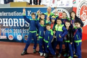 Харьковские каратисты привезли медали с Международных соревнований