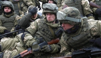 США профинансируют украинский сектор безопасности и обороны на 335 млн долл
