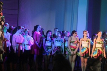 Студия современной хореографии "Стиль жизни" дала отчетный концерт в Днепродзержинске