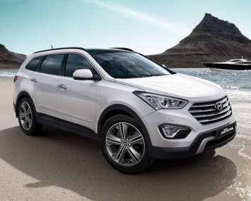 В Hyundai назвали сроки появления на российском авторынке Elantra и Grand Santa Fe