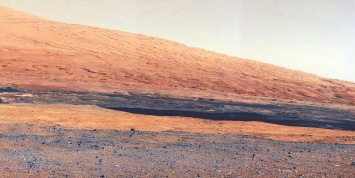 Ученые: Горы на поверхности Марса образовались под действием ветра