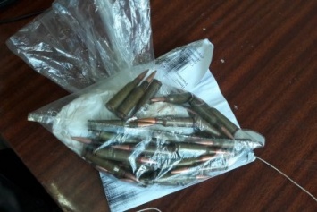 У жителя Добропольского района правоохранители изъяли незаконно хранившиеся боеприпасы