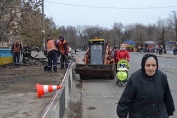 В Кривом Роге комиссиия примет решение, в каком ремонте нуждается мост на Харитонова (ФОТО)