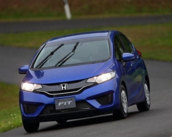 Honda отзывает 165 тысяч автомобилей моделей Vezel и Fit в Японии