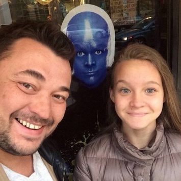 Сергей Жуков отпраздновал 15-летие своей старшей дочери